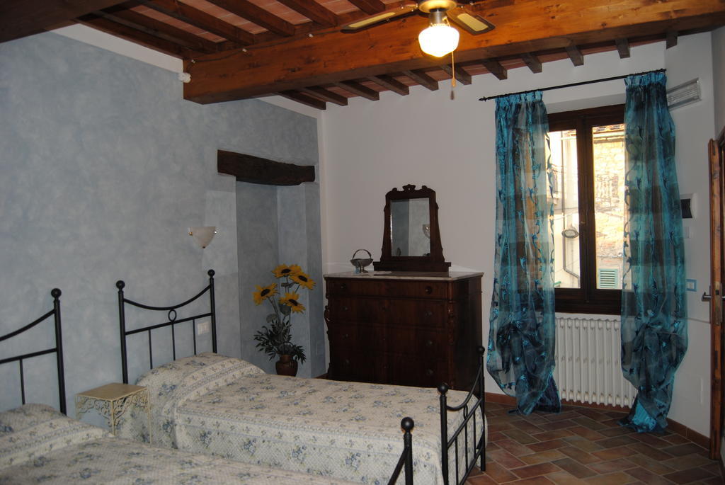 Fra I Mesi Hotel Ambra Екстериор снимка